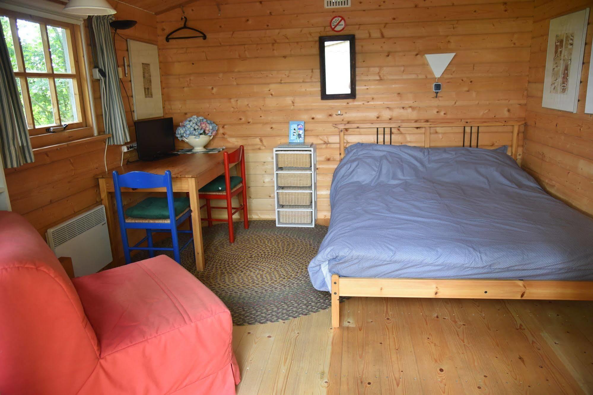 Countryside Eco Natuurhuisjes Ee Eksteriør billede